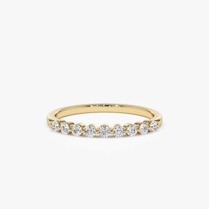 Stella's Classic Diamond Ring